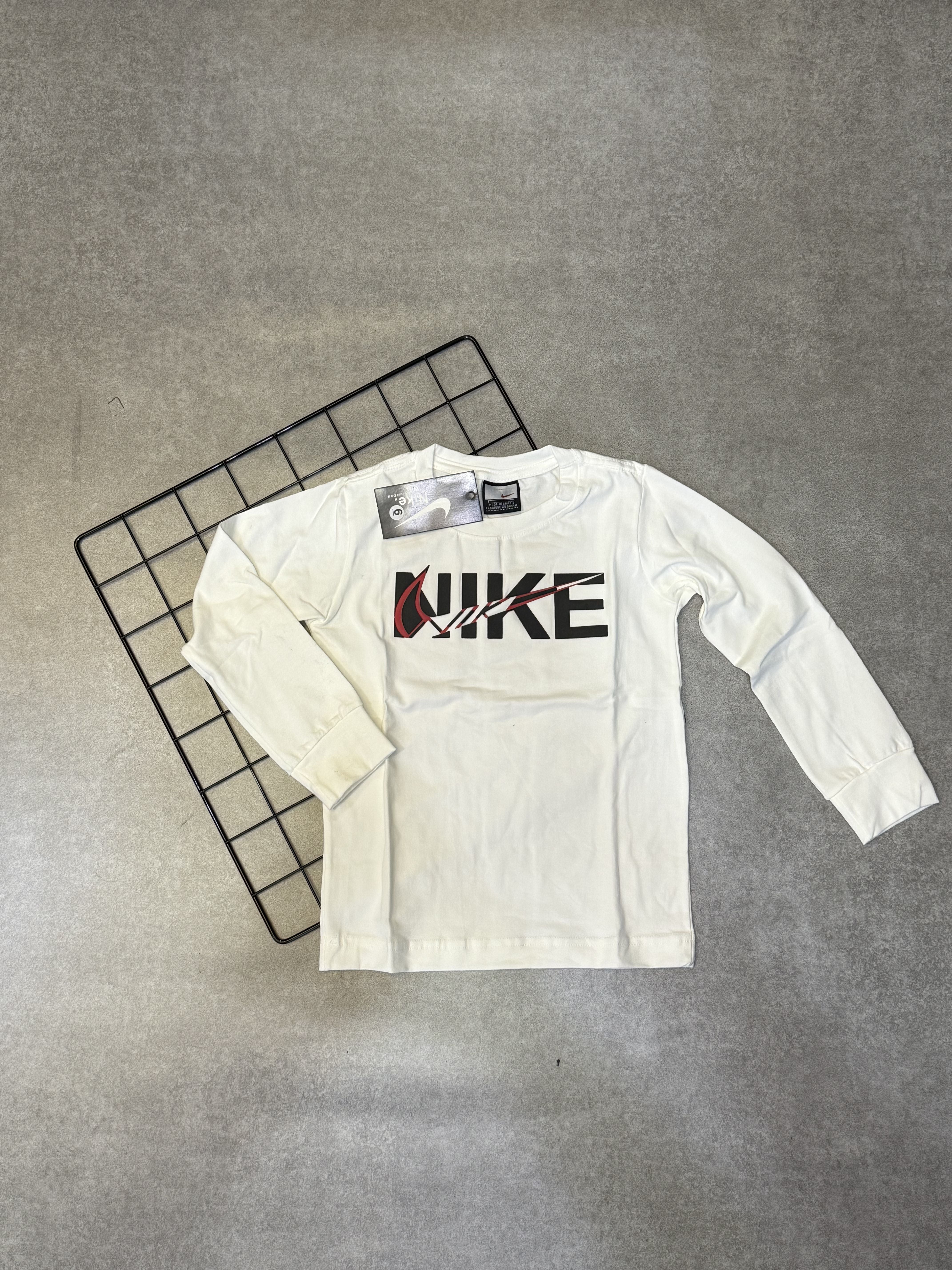 Camisa Manga Longa Nike Infantil