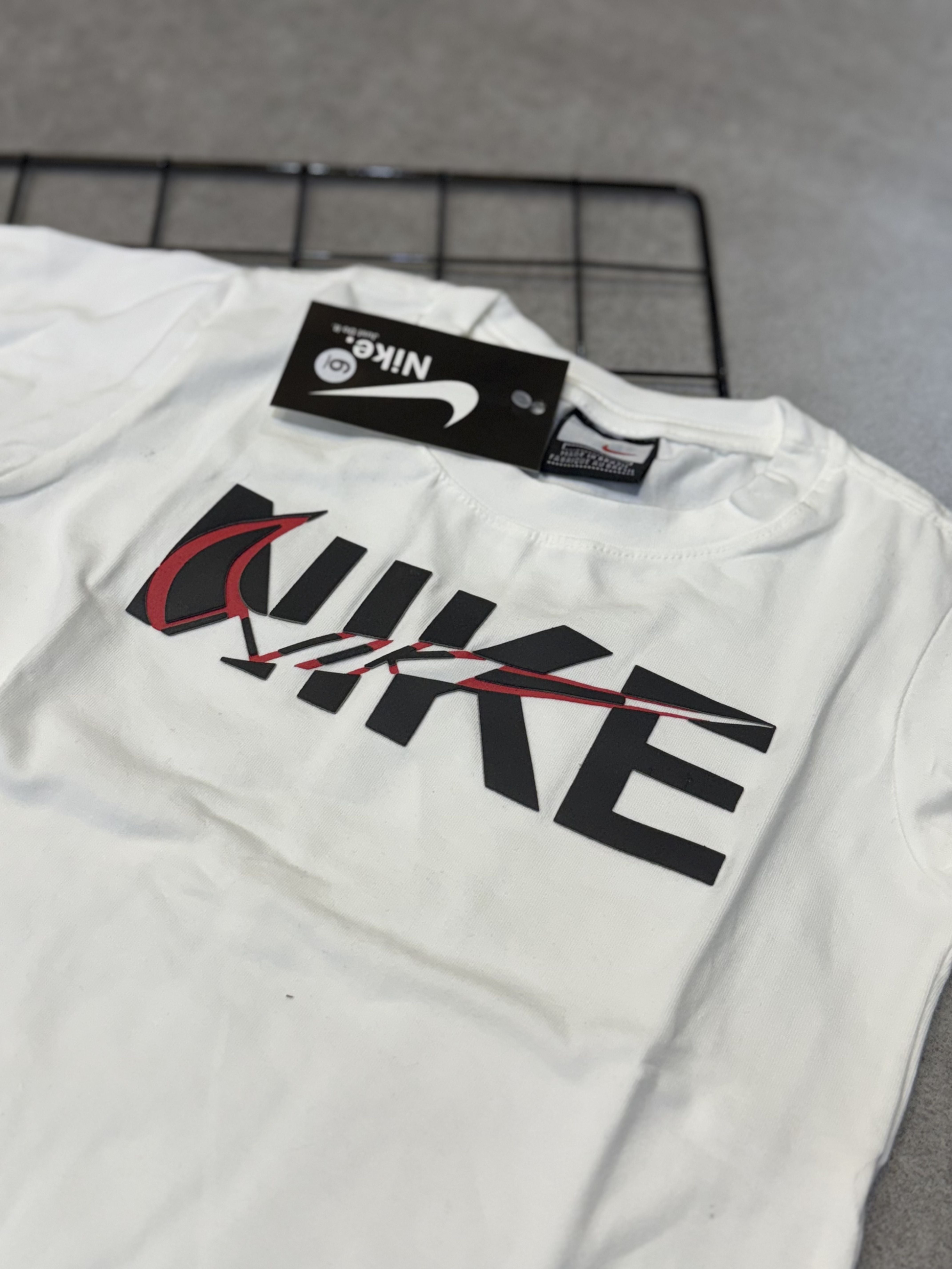 Camisa Manga Longa Nike Infantil