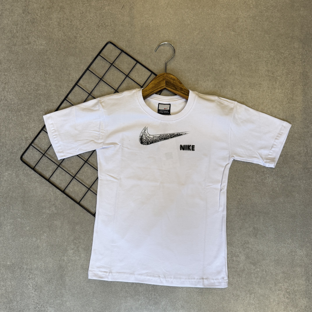 Camiseta Infantil Nike Kids Manga Curta