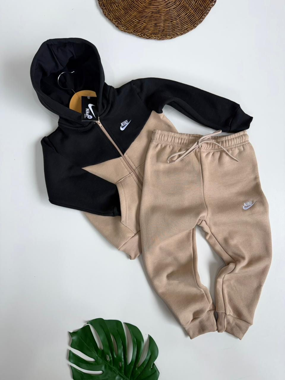 Conjunto Moletom Infantil “ TECH Fleece”. (Cópia)