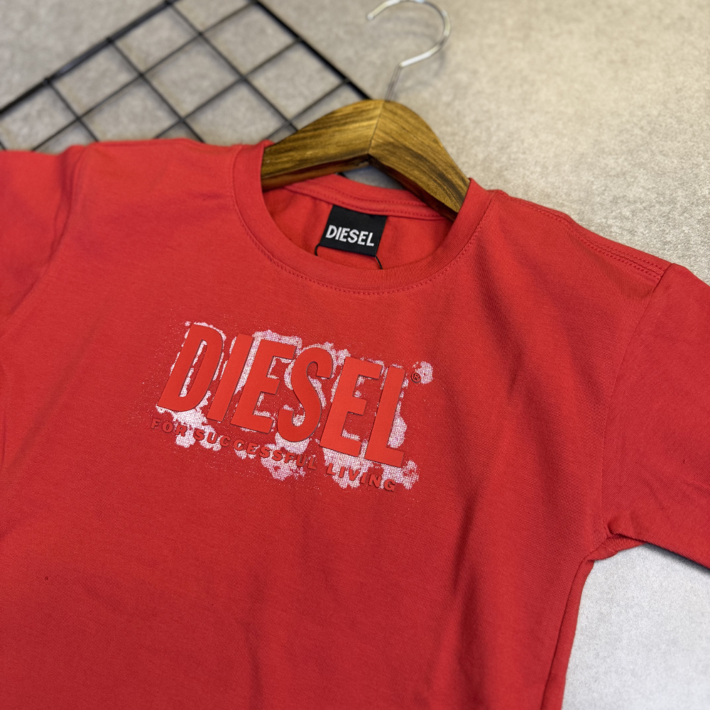 Camiseta Infantil Diesel Manga Curta Menino Grife