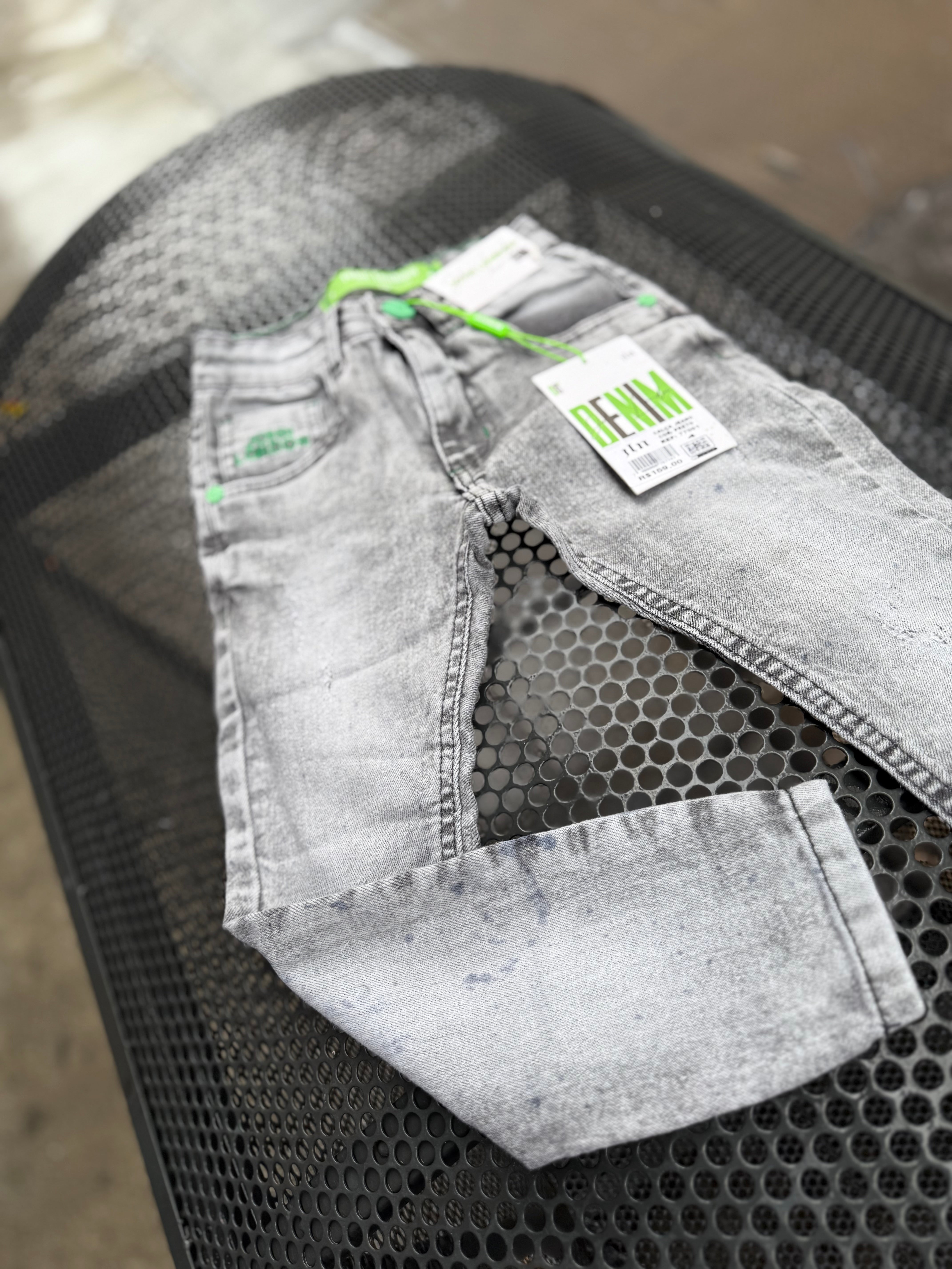 Calça Jeans estilo jogador - Infantil