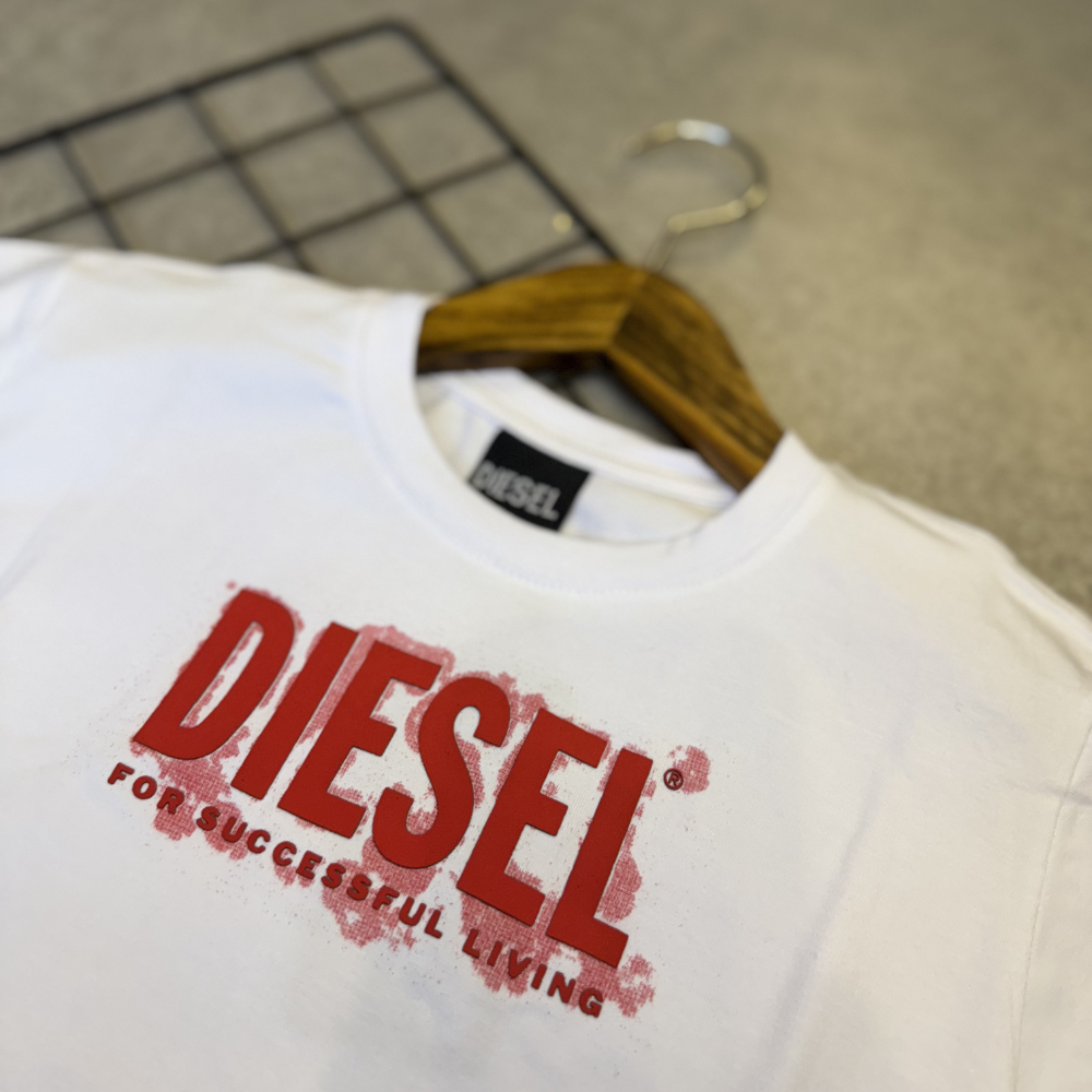 Camiseta Infantil Diesel Manga Curta Menino Grife