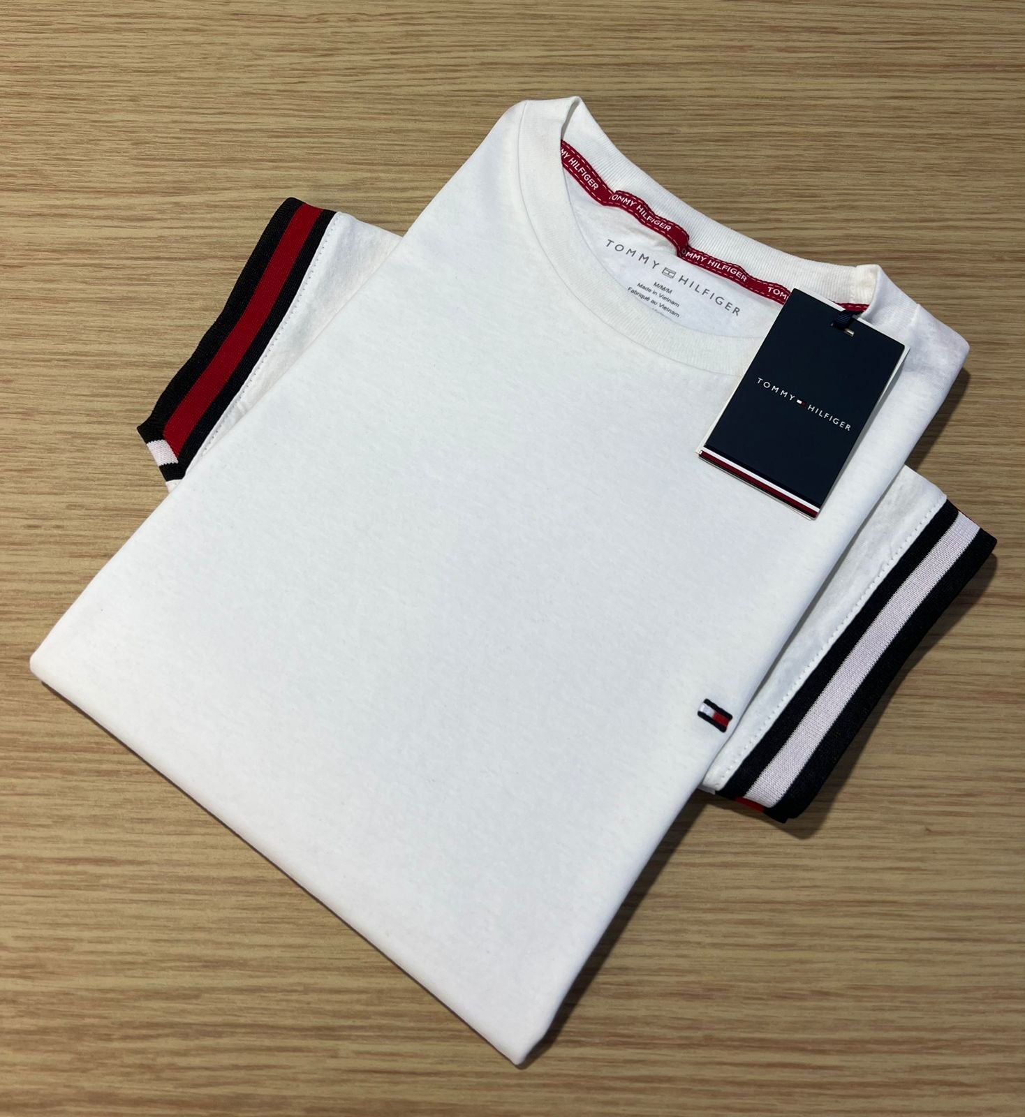Camiseta Tommy Hilfiger Piquet Global Stripe Branca